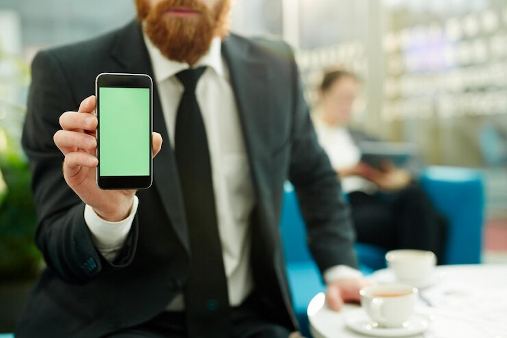 Essential Features in Mobile Plans for Modern Businesses